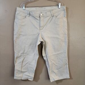 Lee Classic Fit Womens Capri Jeans Size 16-18 Beige Tapered Low Rise Stretch